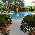 Hotel Camyuva 2*